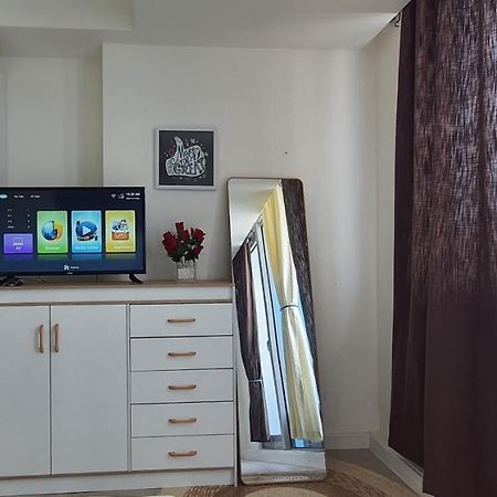 Jn Condotel The Azure Urban Resort Residences Paranaque City Kültér fotó
