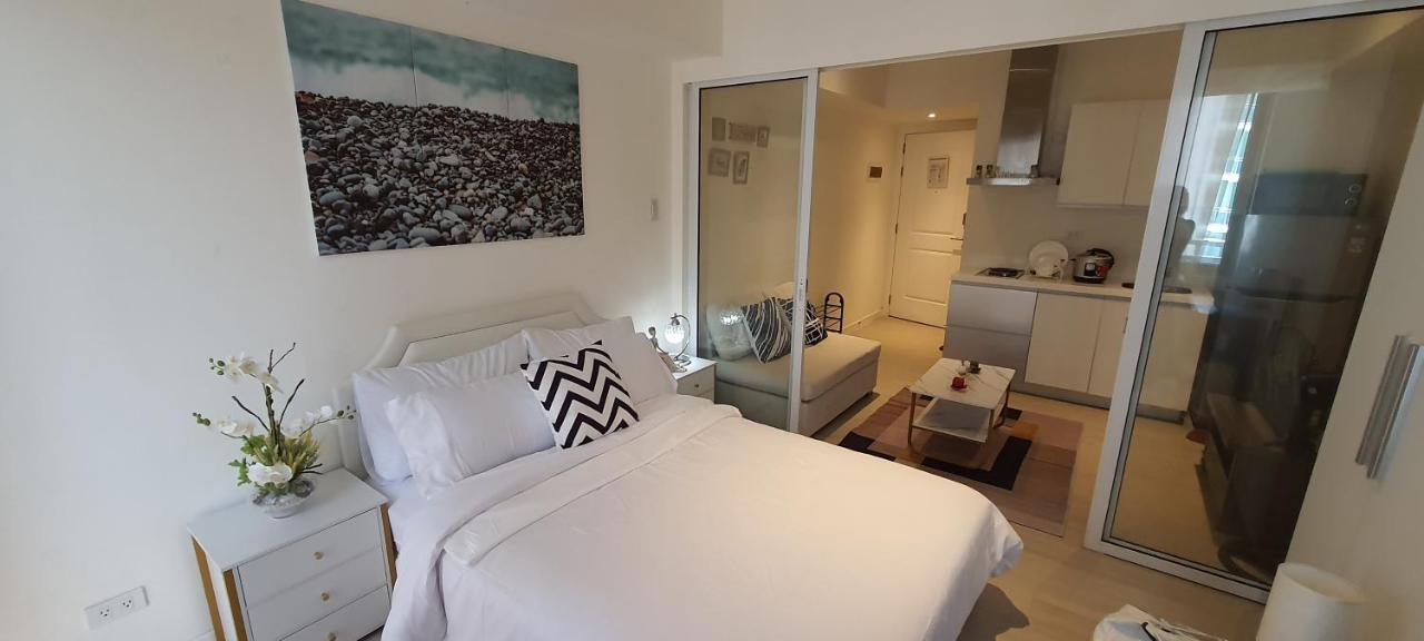 Jn Condotel The Azure Urban Resort Residences Paranaque City Kültér fotó