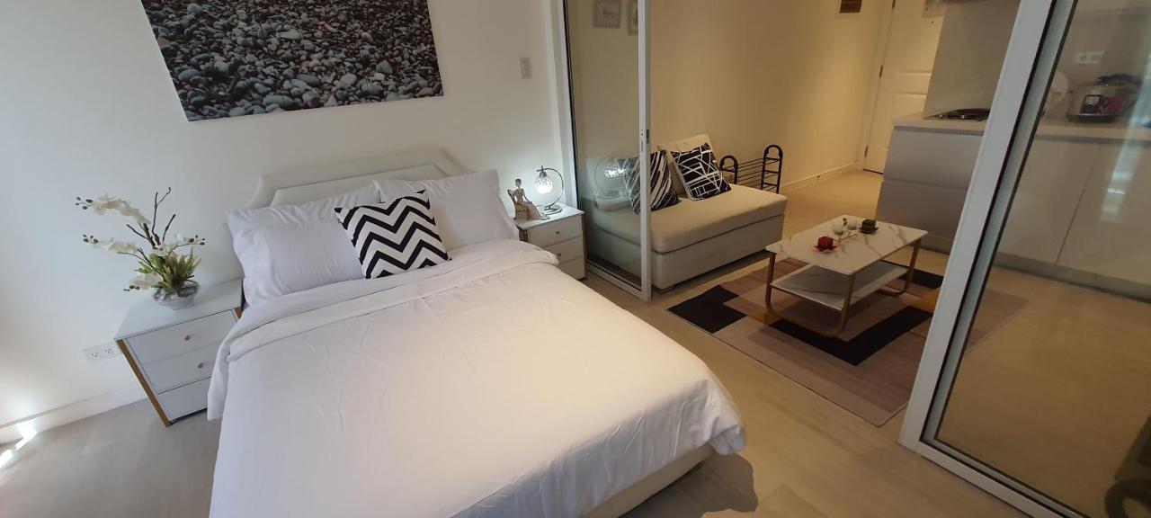 Jn Condotel The Azure Urban Resort Residences Paranaque City Kültér fotó