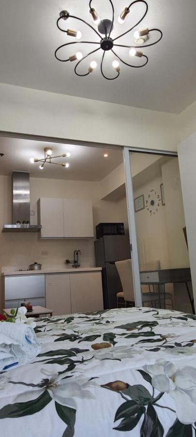 Jn Condotel The Azure Urban Resort Residences Paranaque City Kültér fotó