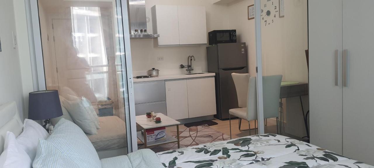 Jn Condotel The Azure Urban Resort Residences Paranaque City Kültér fotó