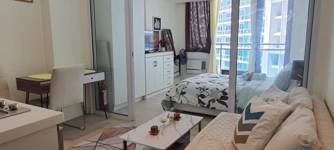 Jn Condotel The Azure Urban Resort Residences Paranaque City Kültér fotó